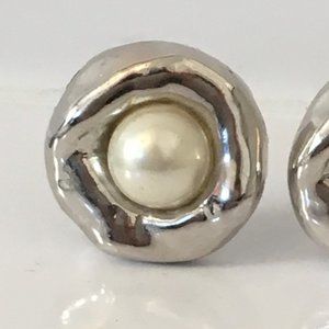 1980s Vintage Ciner pearl dome cabochon earrings. Silver. Statement